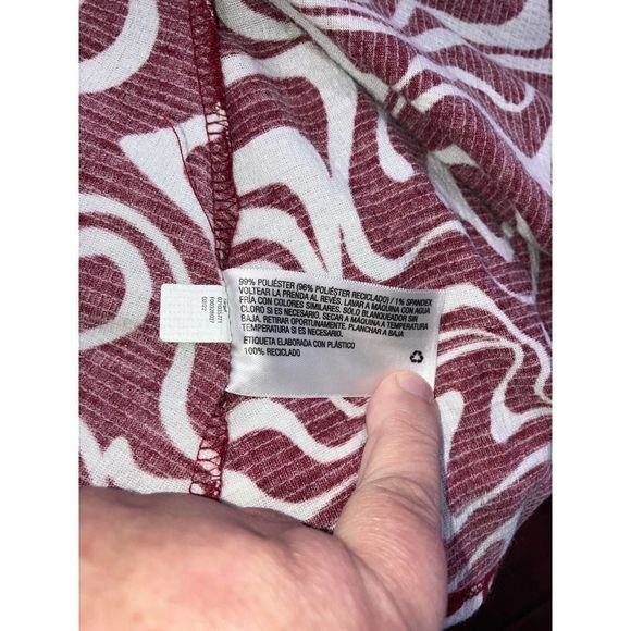 Ava & Viv Red/White Swirl Cross Front Dress 4X! - Picture 5 of 8